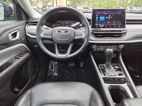 Certified 2022 Jeep Compass Latitude AWD/4WD image 26