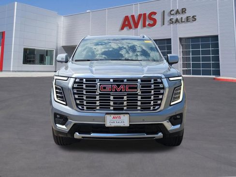 Used 2025 GMC Yukon Denali AWD/4WD image 10