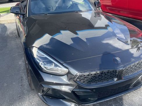 Used 2022 BMW Z4 M40i w/ Driving Assistance Package image 2