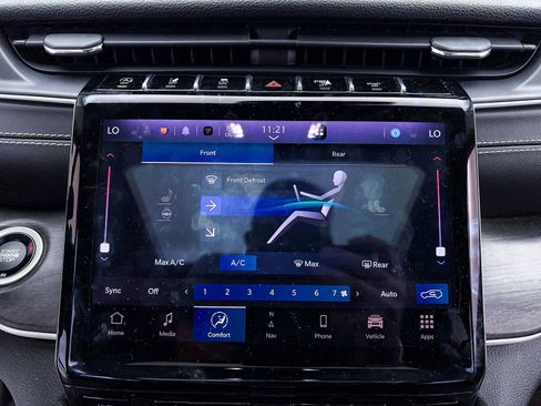 Used 2023 Jeep Grand Cherokee L Limited w/ Trailer Tow Group (B) image 20