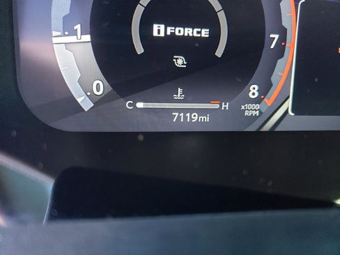 Used 2025 Toyota Tacoma SR image 13