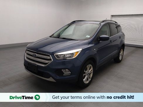 Used 2018 Ford Escape SE w/ SE Sync 3 Package AWD/4WD image 1