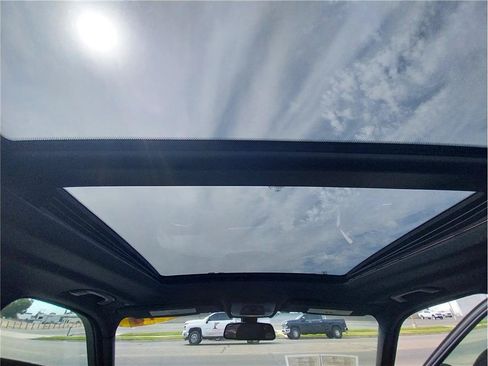 Used 2018 BMW X5 xDrive40e AWD/4WD image 13