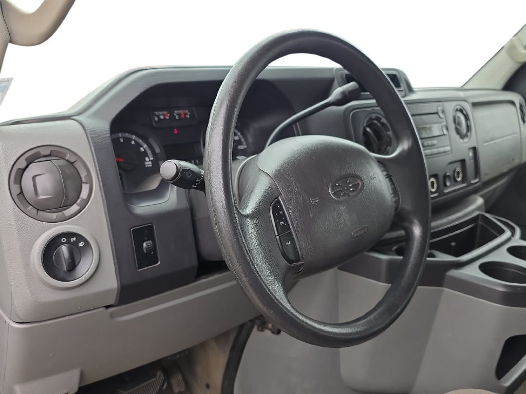 Used 2012 Ford E-350 and Econoline 350 XLT RWD image 14