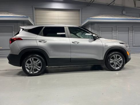Used 2021 Kia Seltos LX AWD/4WD image 8