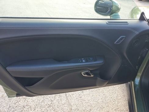 Used 2023 Dodge Challenger SRT Hellcat image 13