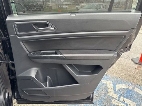 Used 2019 Volkswagen Atlas SEL R-Line image 46