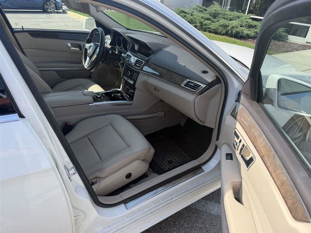 Used 2016 Mercedes-Benz E 350 4MATIC Wagon image 25
