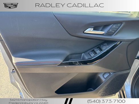 Used 2025 Chevrolet Equinox RS w/ Convenience Package III image 13