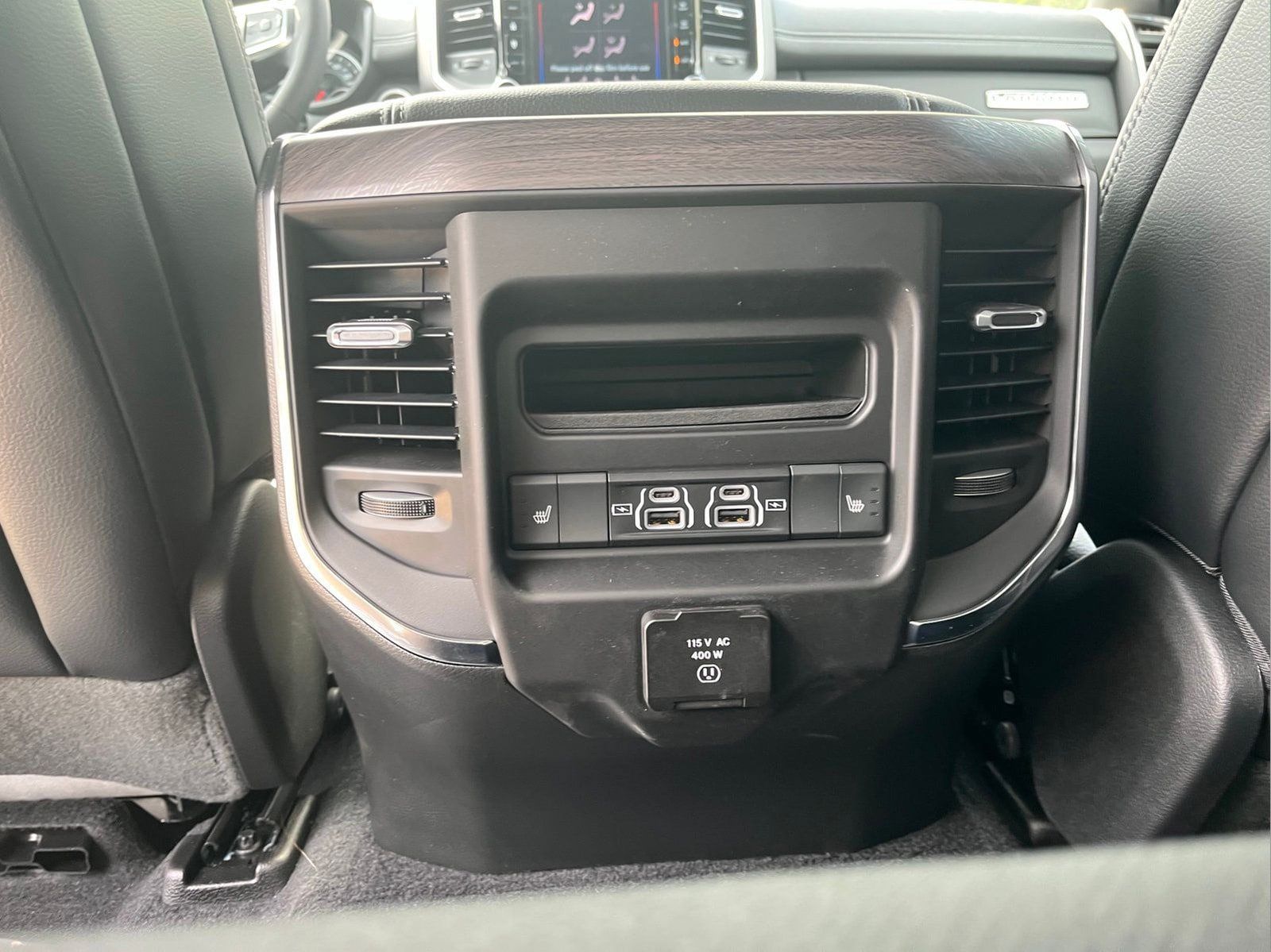 Used 2026 RAM 1500 Laramie AWD/4WD image 29