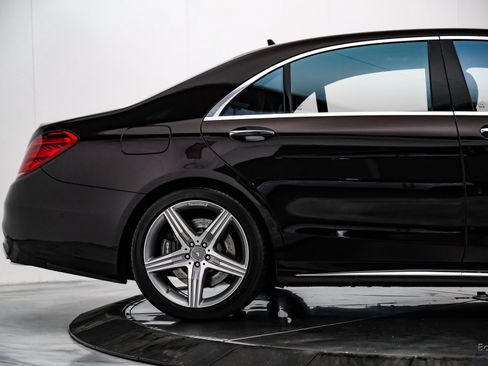 Used 2020 Mercedes-Benz S 63 AMG 4MATIC Sedan image 17