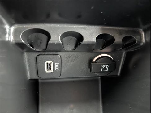 Used 2017 Jeep Cherokee Sport w/ Cold Weather Group image 20