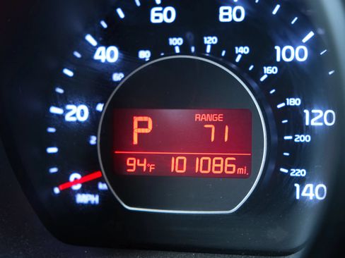 Used 2018 Kia Soul FWD image 15