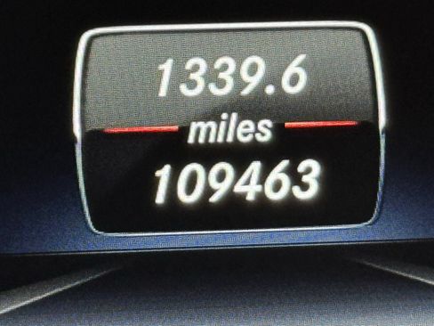 Used 2015 Mercedes-Benz ML 350 4MATIC image 16