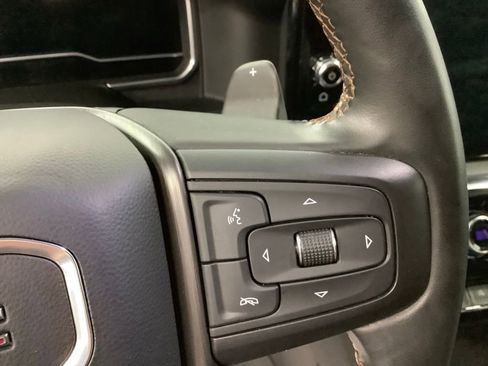 Used 2023 GMC Sierra 1500 AT4 w/ Technology Package image 16