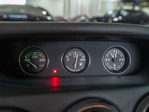 Used 2001 Ferrari 550 Maranello Coupe image 24