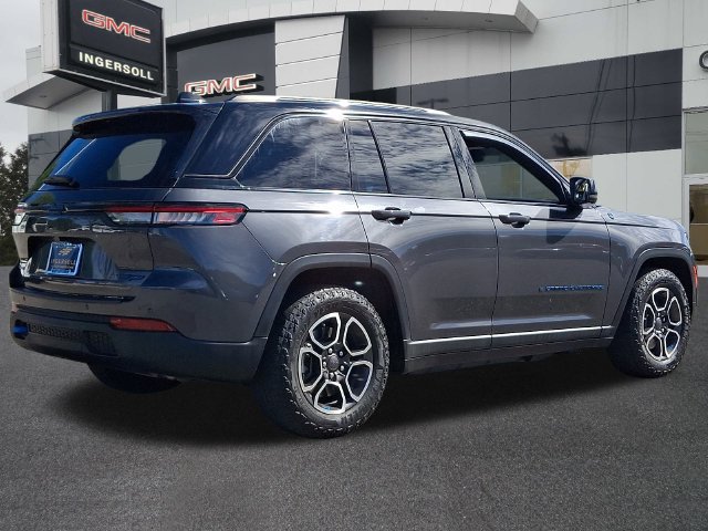 Used 2023 Jeep Grand Cherokee Trailhawk w/ Advanced Protech Group II AWD/4WD image 25