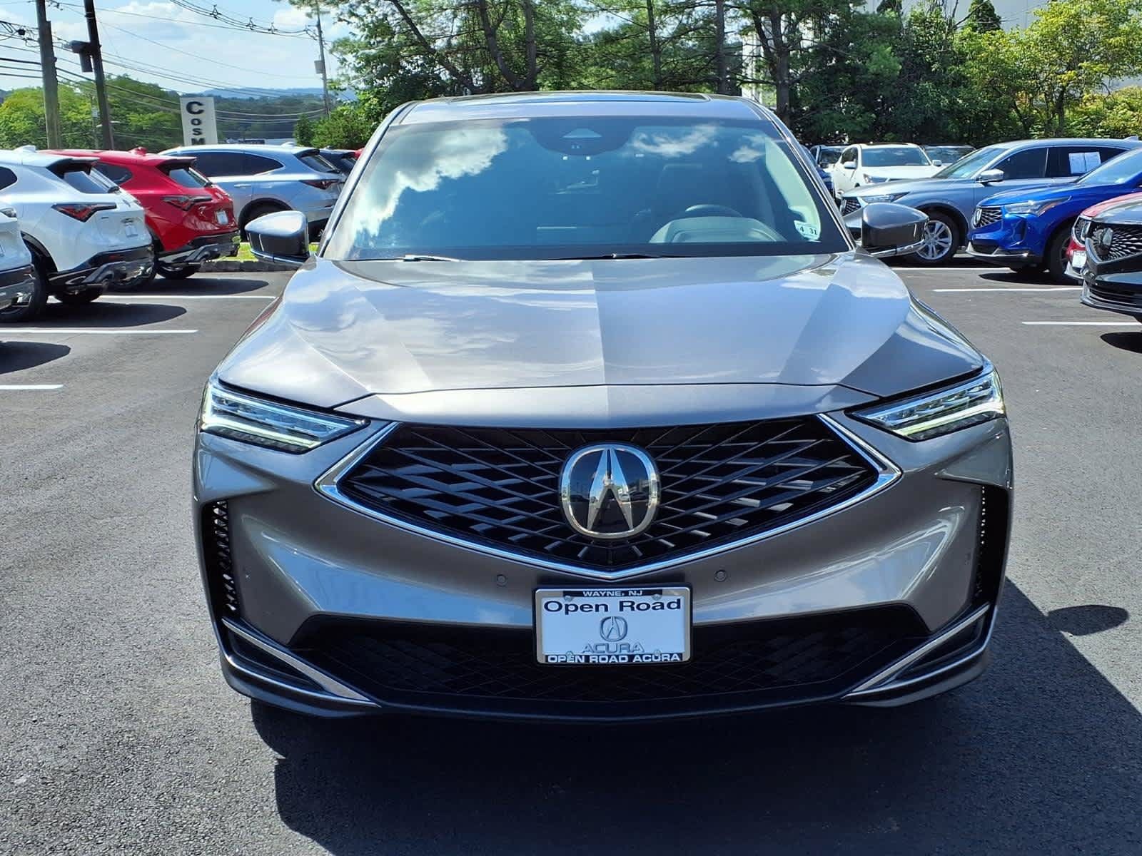 Certified 2026 Acura MDX w/ Technology Package AWD/4WD image 2