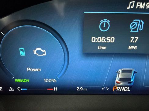 New 2026 Ford Escape Platinum image 9