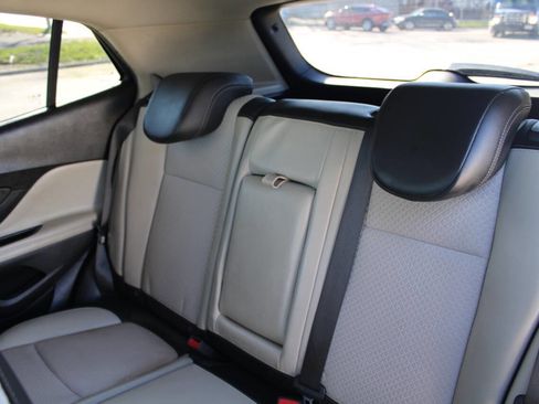 Used 2019 Buick Encore Preferred image 17