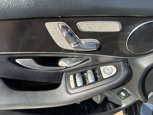 Used 2018 Mercedes-Benz GLC 300 image 16