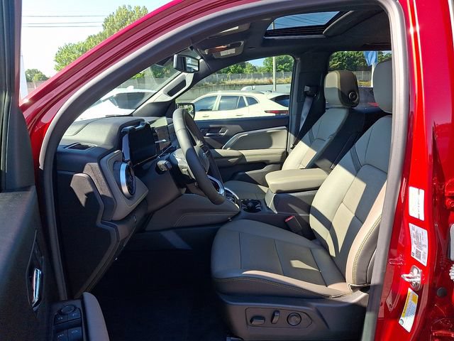 New 2026 Chevrolet Colorado ZR2 w/ Midnight Edition AWD/4WD image 6