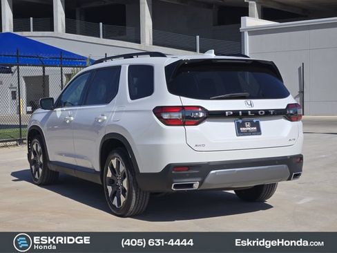 Certified 2026 Honda Pilot Elite image 5