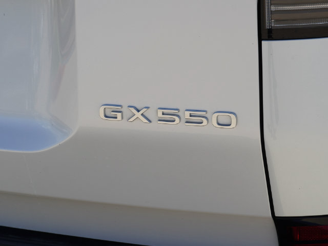 Used 2025 Lexus GX 550 w/ Accessory Package (Z1) AWD/4WD image 20