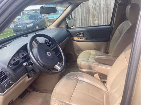 Used 2006 Saturn Relay Level 3 w/ Premium Trim Pkg image 4