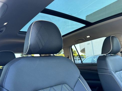 New 2026 Volkswagen Atlas SEL Premium R-Line image 17