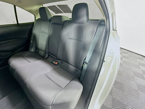 Used 2025 Toyota Corolla LE image 25