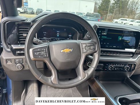 Used 2024 Chevrolet Silverado 3500 High Country w/ High Country Premium Package image 12