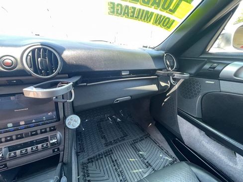 Used 2005 Porsche Boxster image 21