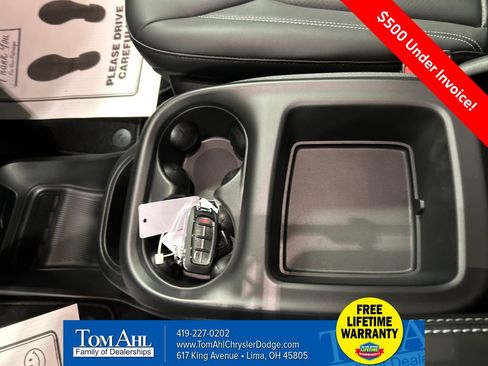 New 2026 Chrysler Pacifica Select image 19