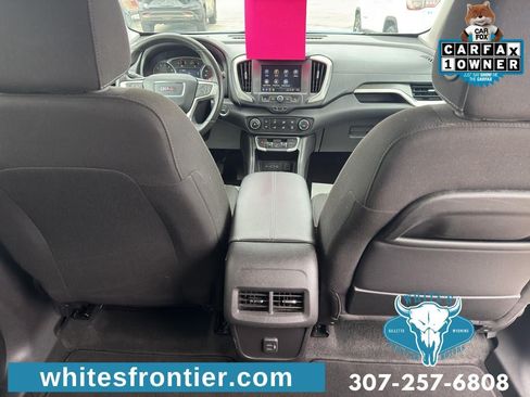 Used 2024 GMC Terrain SLE AWD/4WD image 13
