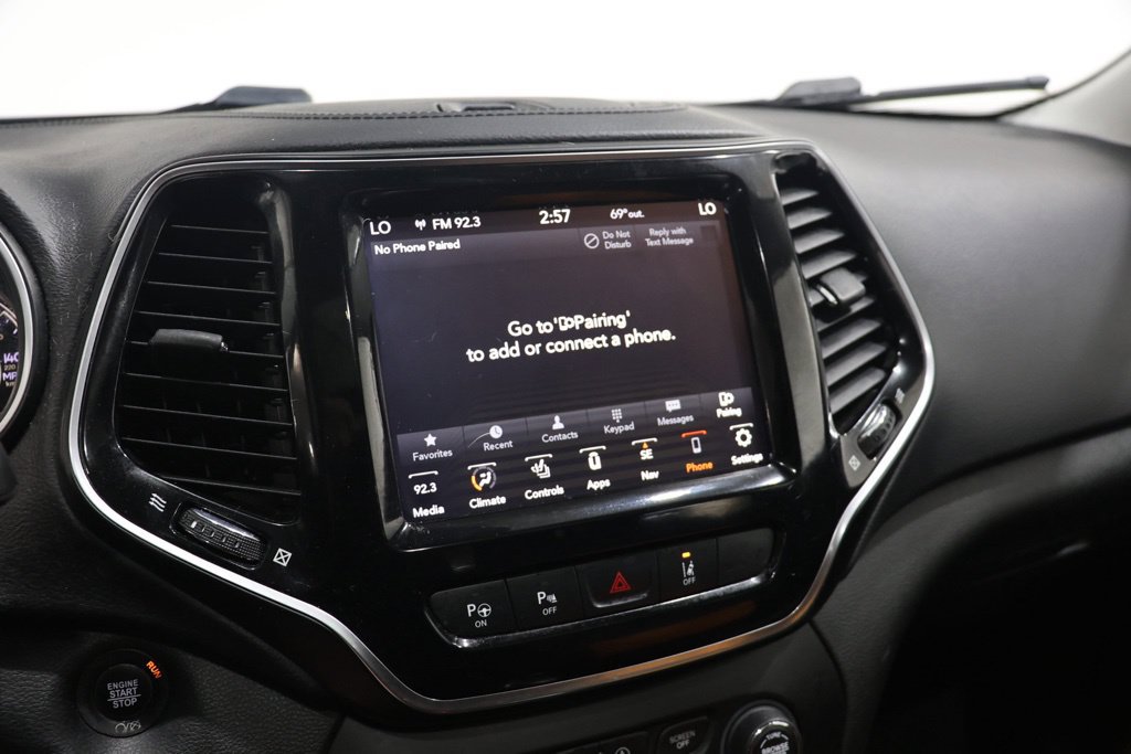 Used 2021 Jeep Cherokee Limited w/ Elite Package AWD/4WD image 26