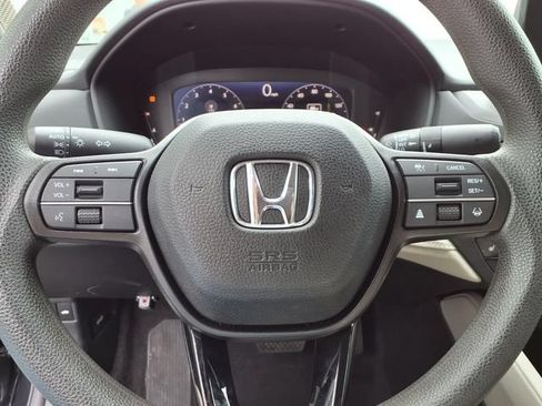 Used 2024 Honda Accord EX image 9