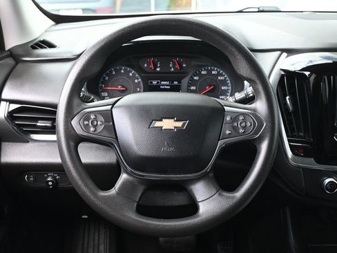 Used 2019 Chevrolet Traverse LS w/ LPO, Blackout Package FWD image 11