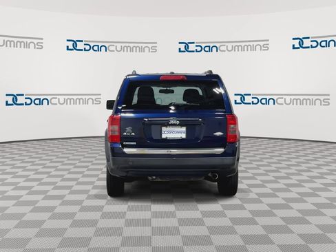 Used 2016 Jeep Patriot High Altitude AWD/4WD image 7