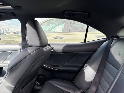 Used 2018 Lexus IS 300 F Sport w/ F Sport Package image 21