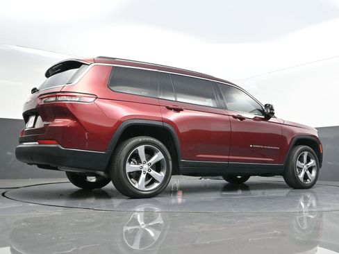 Used 2022 Jeep Grand Cherokee L Limited image 49