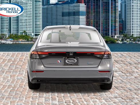 Certified 2025 Honda Accord Touring image 7