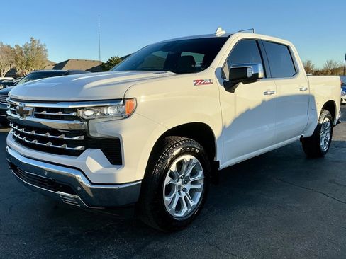 Used 2022 Chevrolet Silverado 1500 LTZ w/ LTZ Premium Package image 5
