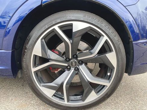 Used 2024 Audi RS Q8 w/ Black Optic Package AWD/4WD image 34