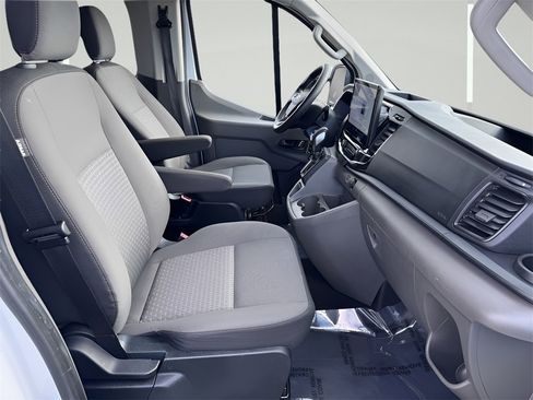 Used 2023 Ford Transit 350 XLT image 25