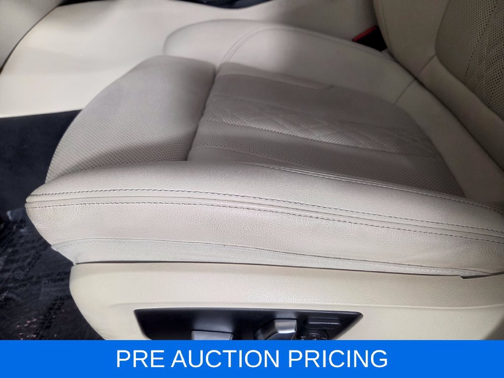 Used 2023 BMW 530i w/ Convenience Package RWD image 10