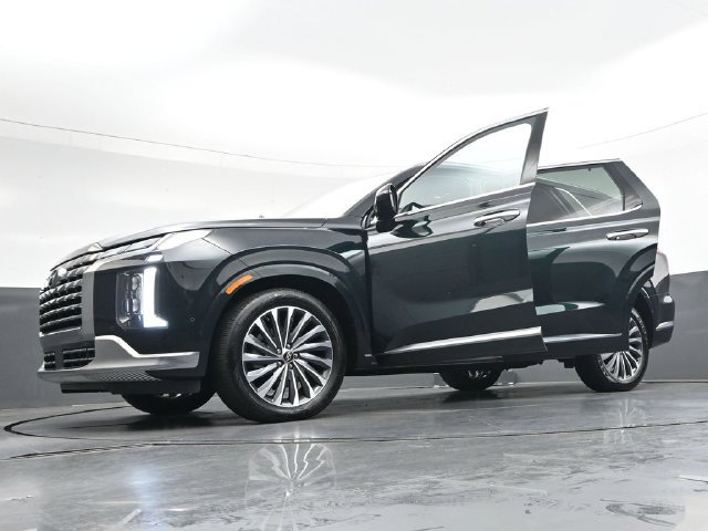 Used 2025 Hyundai Palisade Calligraphy AWD/4WD image 44