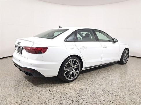 Used 2023 Audi S4 Premium Plus image 5