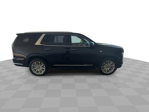 Certified 2025 Cadillac Escalade Premium Luxury AWD/4WD image 9