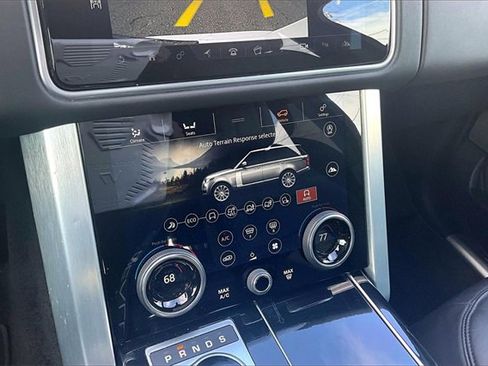 Used 2022 Land Rover Range Rover Westminster Edition image 25